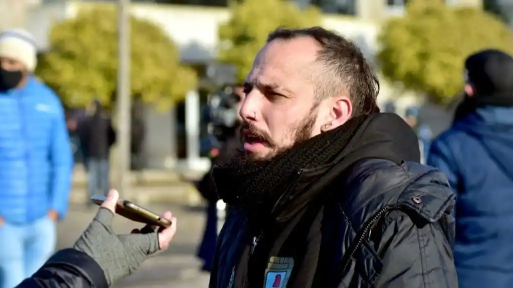 Duro. Juan Mastromarino