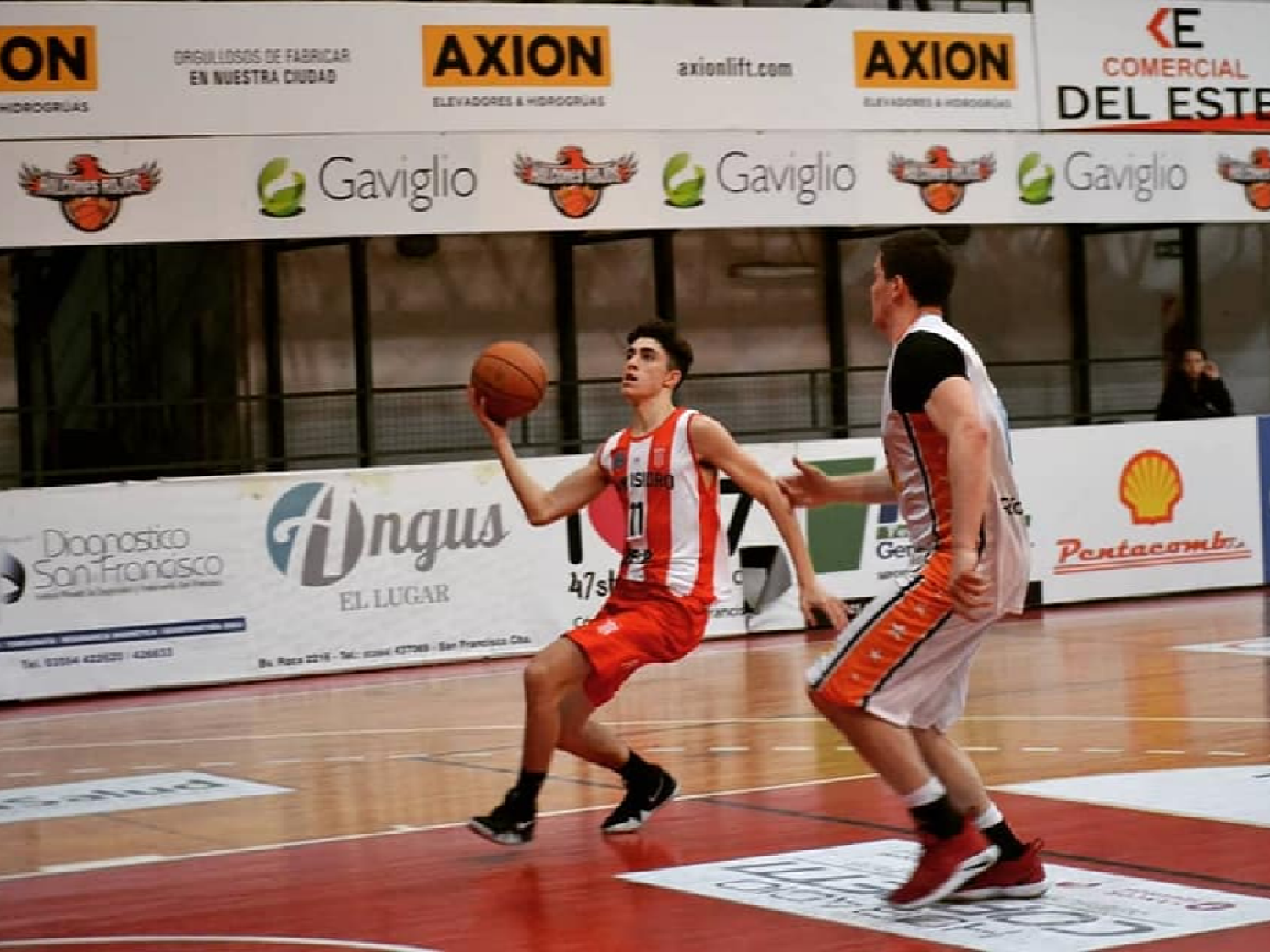 U19: San Isidro pegó primero