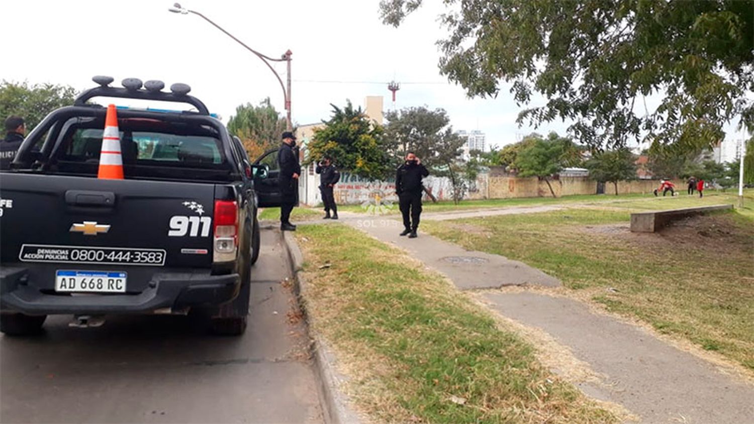 Hallaron a bebé recién nacido en una bolsa de supermercado y quedó internado