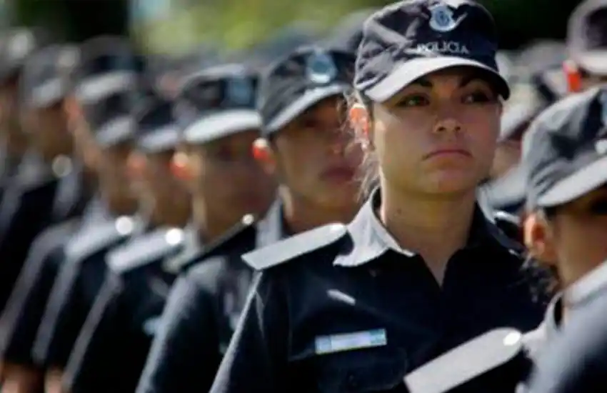 Las mujeres aspirantes a ingresar a la Policía de Santa Fe ya no deberán presentar test de embarazo