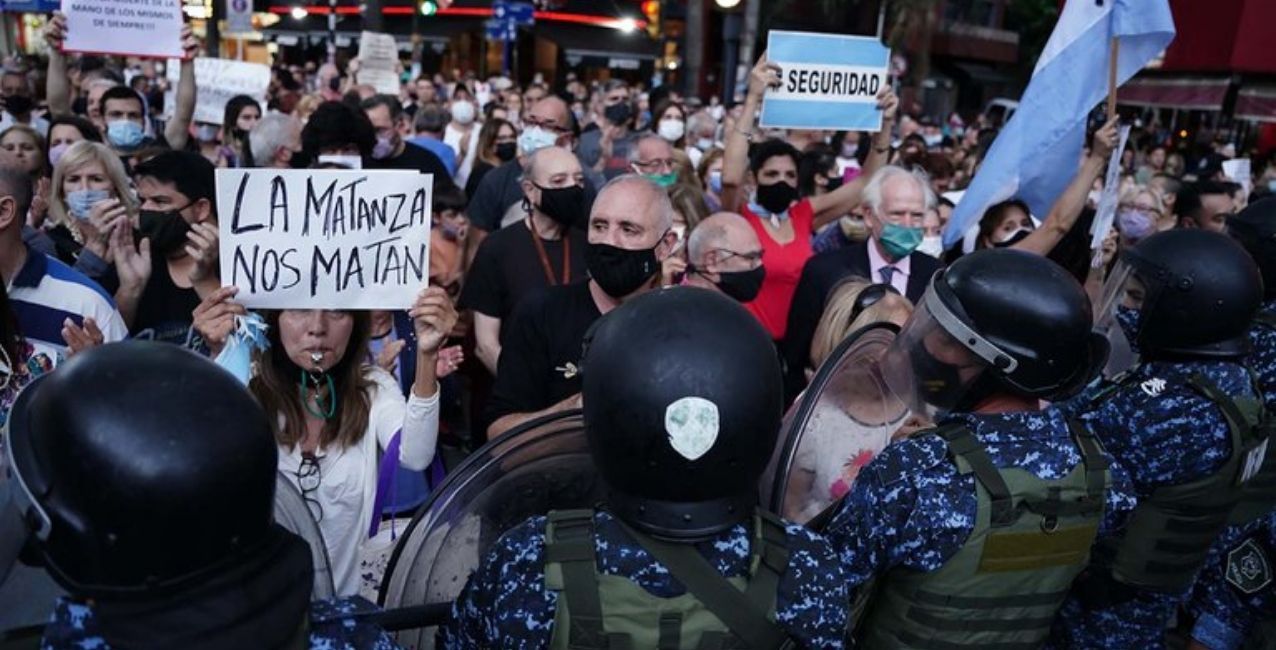 Reclamos de seguridad en  Ramos Mejía: incidentes y choques con la Policía