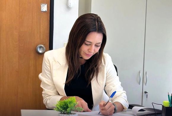 Diputada del bloque de Píparo propone endurecer las penas por robos con armas de juguete