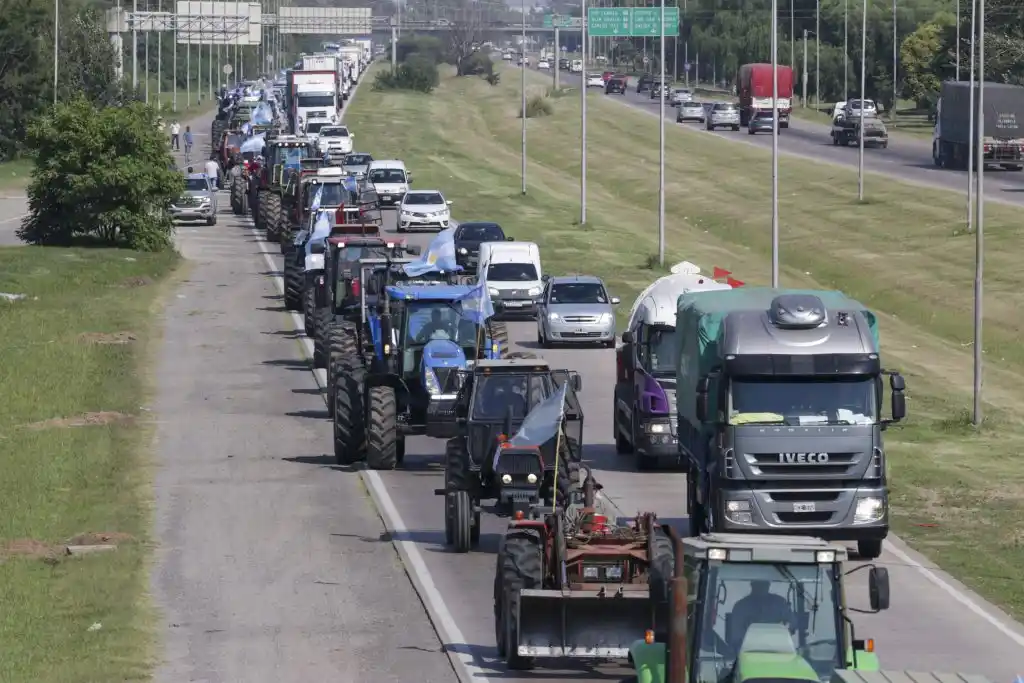 Las entidades del campo lanzaron un paro por cuatro días por la suba de retenciones