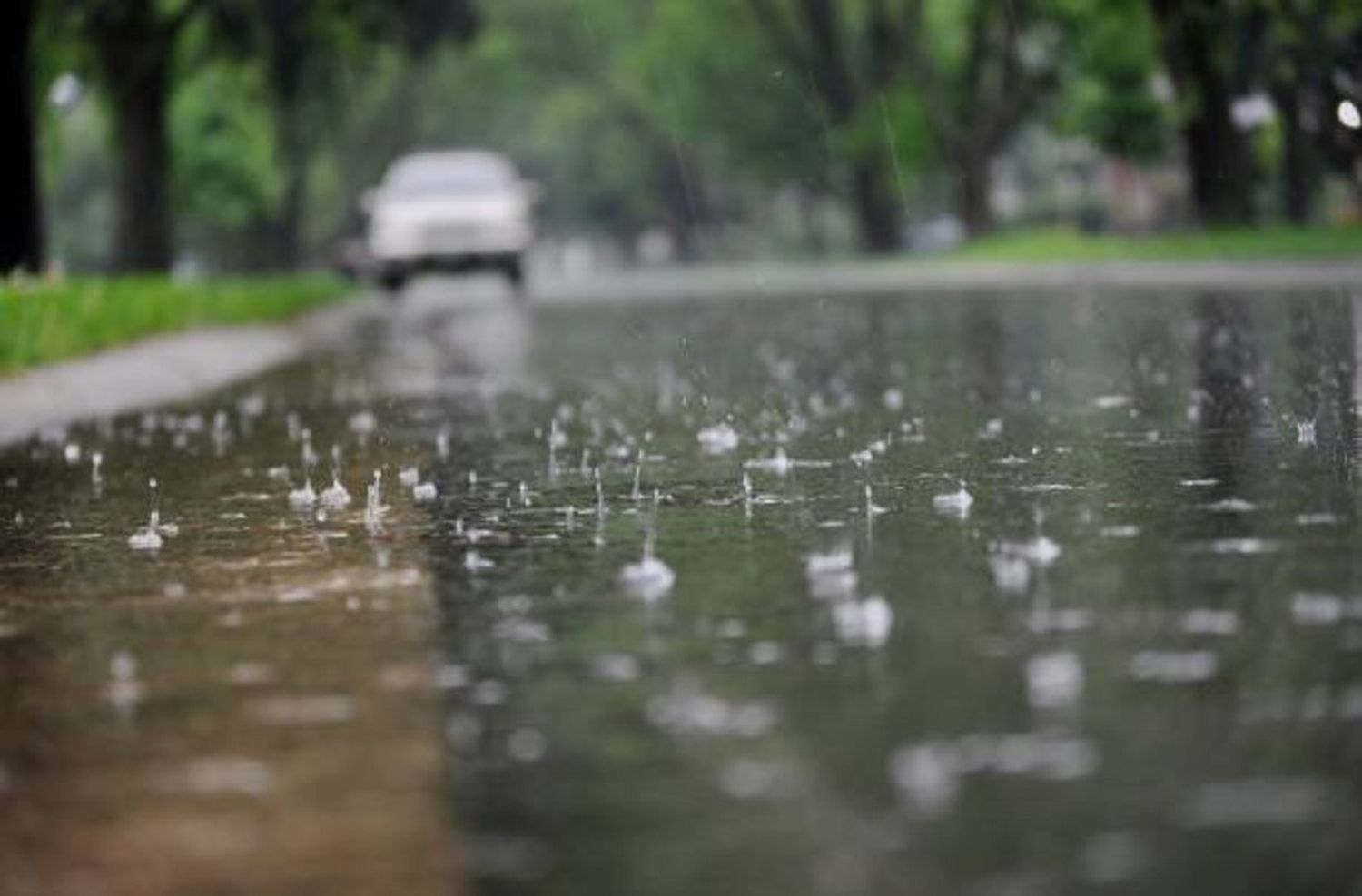 La semana comenzaría con posibles precipitaciones y temperaturas que irán disminuyendo con el correr de los días.