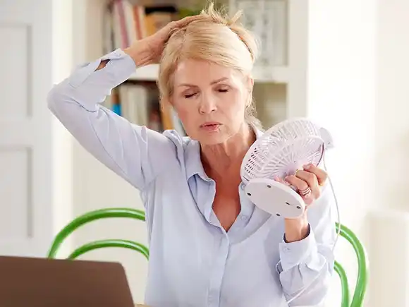 Las mujeres viven la mitad de sus vidas con menopausia