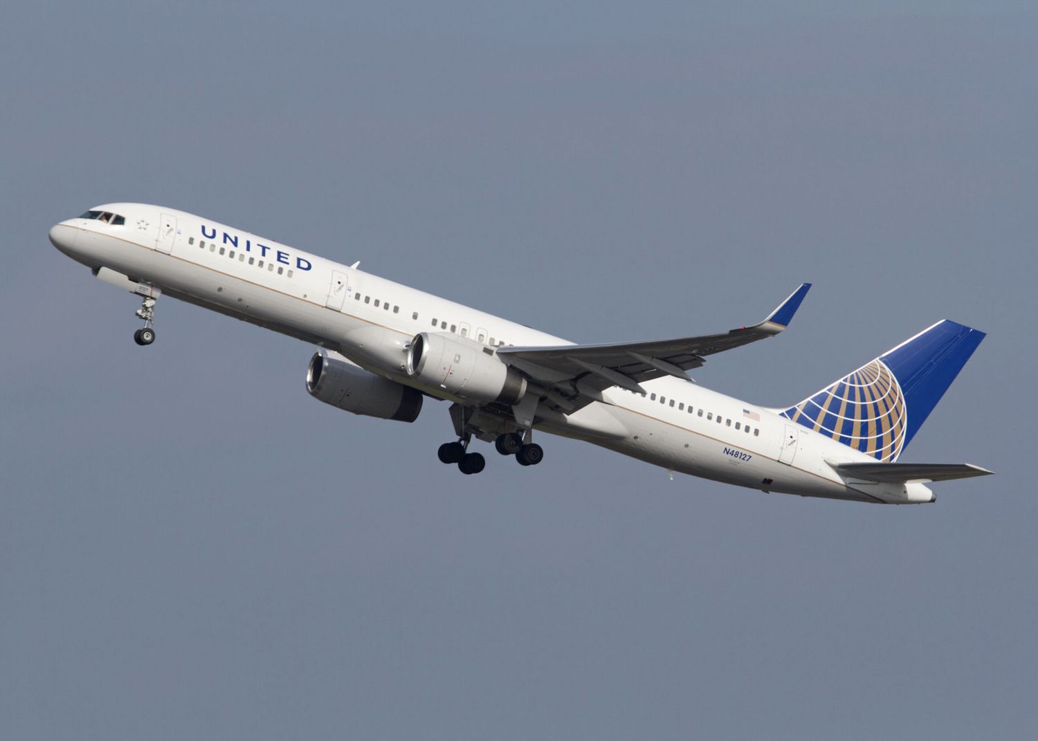 United Airlines traslada sus operaciones a Palmerola