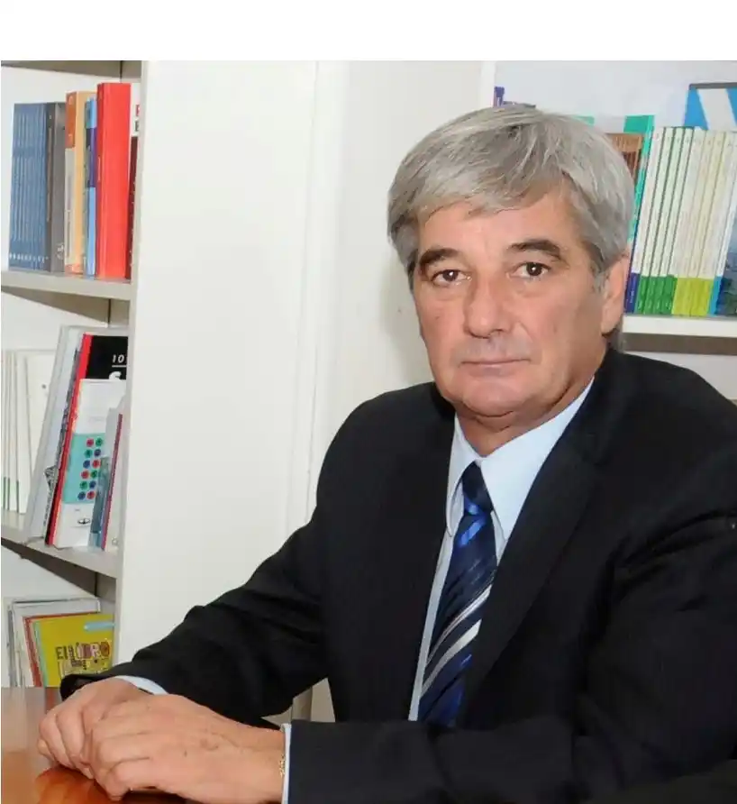 Bolinaga recibe a Aníbal Fernández y oficializa su regreso al FpV