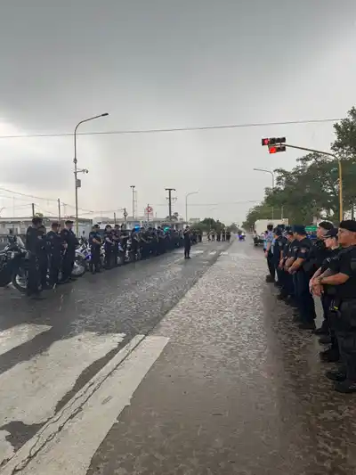 Operativo sin incidentes: 8.000 personas asistieron al baile de La Mona Jiménez