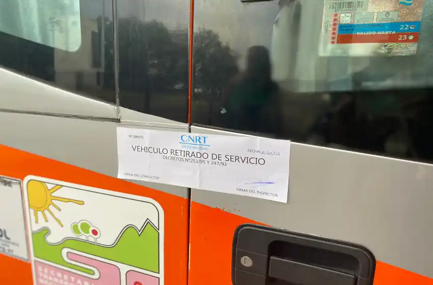 Secuestro, fuga de la terminal rosarina y recaptura de un micro que viajaba en peligroso estado con 40 pasajeros