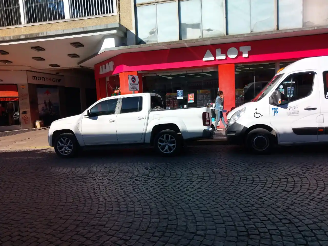 Estacionamiento El Andamio - 1