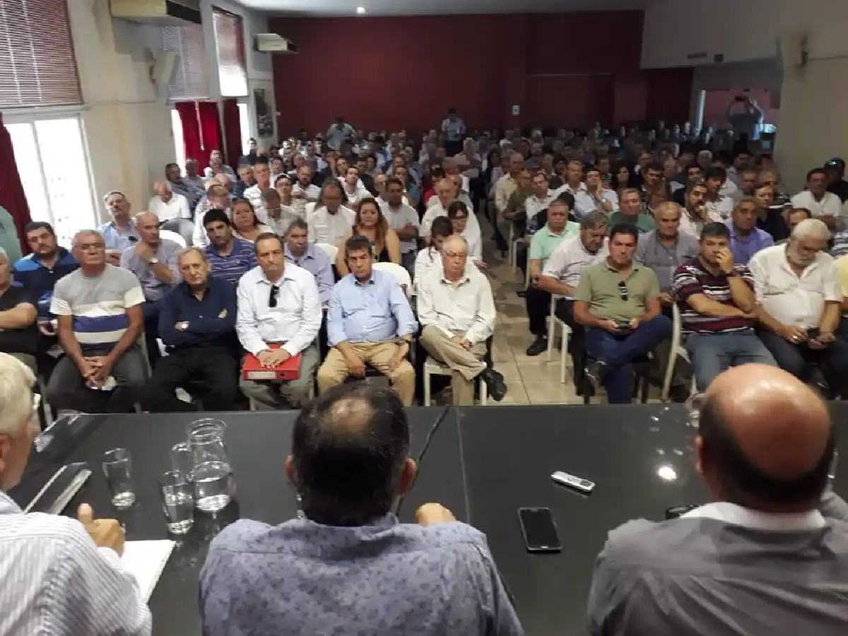 Cooperativas se movilizan por el “tarifazo”            