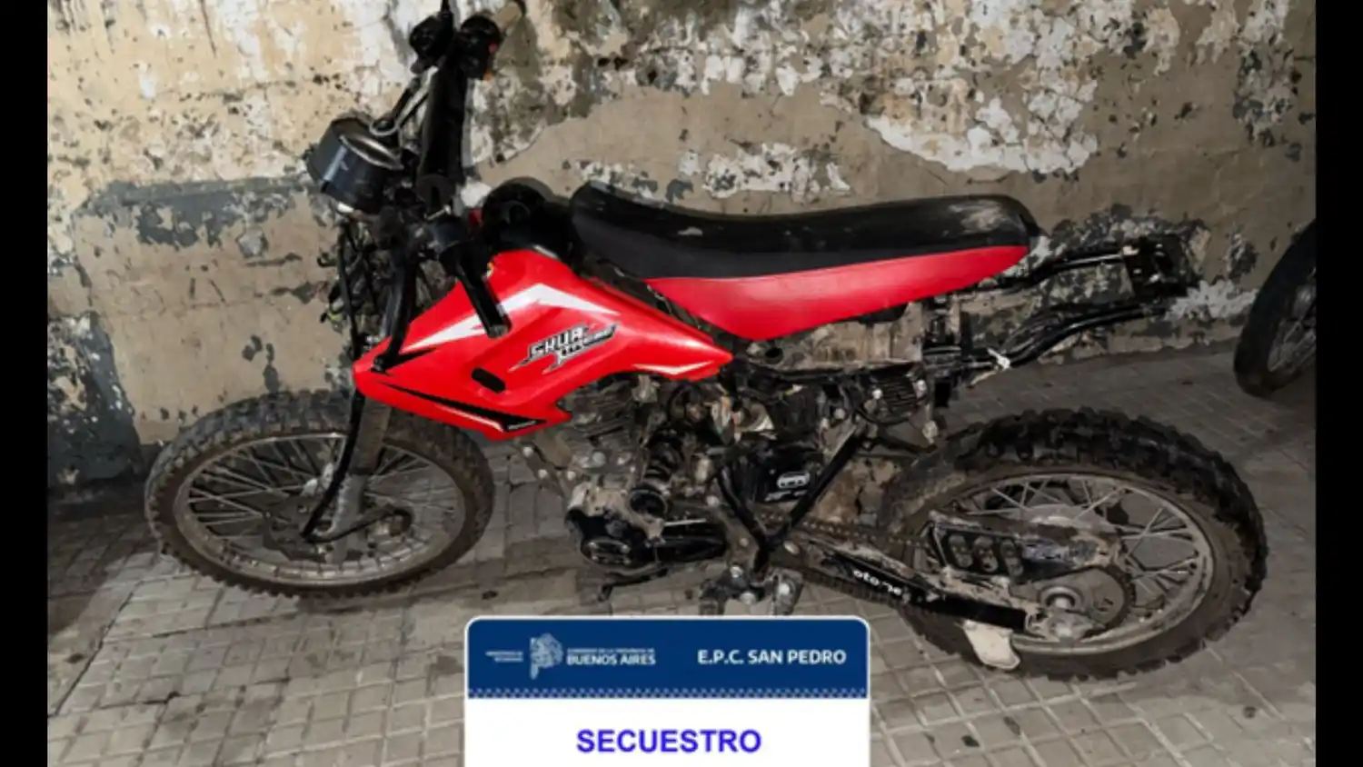 La moto en la que circulaba el menor quedó a disposición del Juzgado de Faltas.