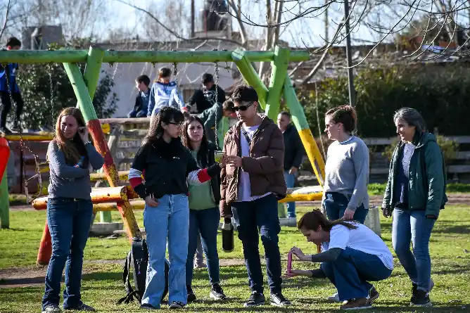 Encuentro comunitario para celebrar el Día del Vecino en Chascomús