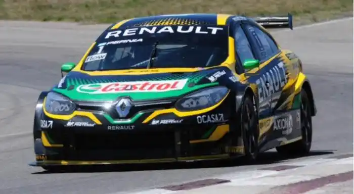 Leonel Pernía triunfó de punta a punta en la apertura de la temporada
