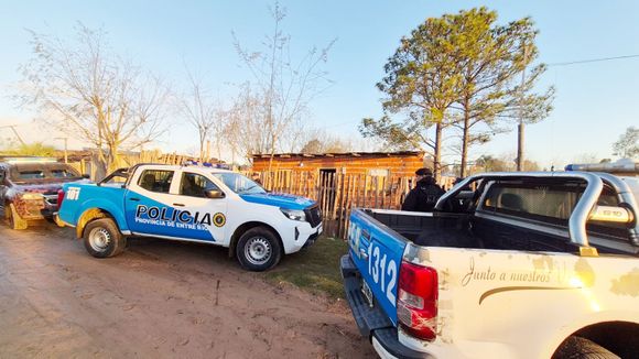 Secuestran arma de fuego casera y aprehenden a un sospechoso por robo