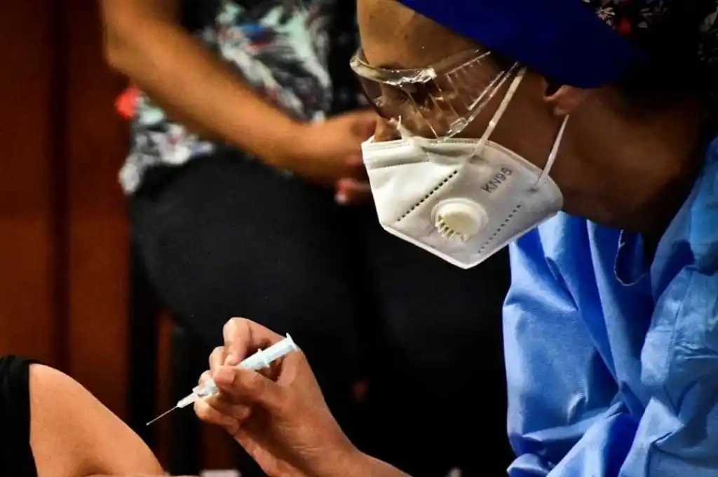 Neuquén: vacunaron a 141 presos contra el coronavirus