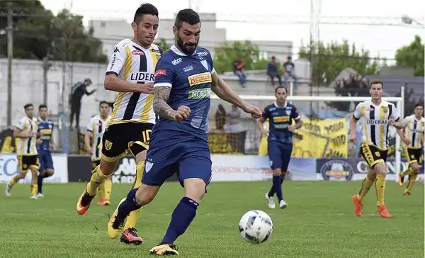 Juventud lo dio vuelta y festejó ante Santamarina 