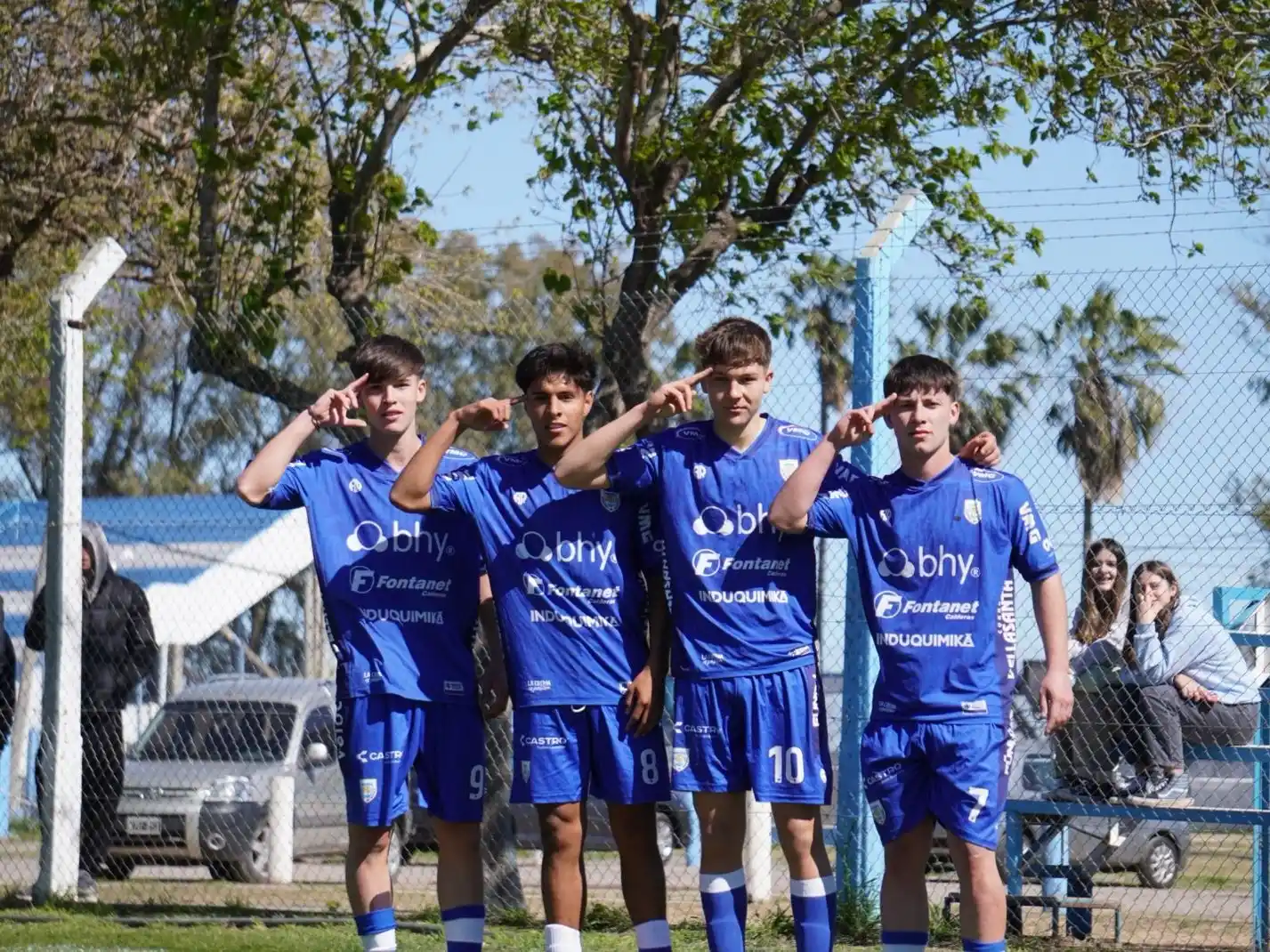 La Crema se metió an cuartos en sus 6 categorías.Foto:Prensa AR