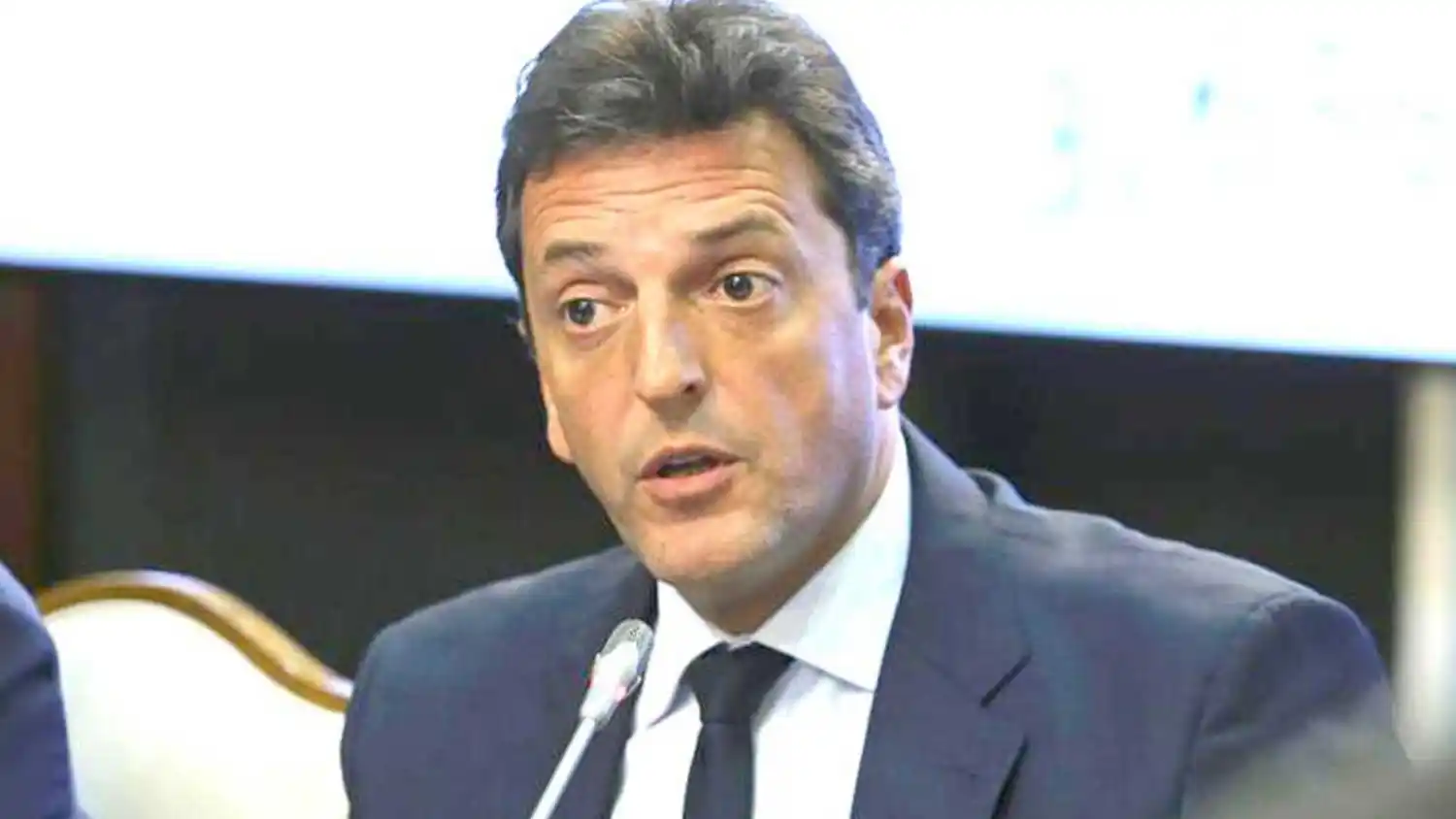 Massa: “Tenemos que transformar los planes sociales en planes de empleo”