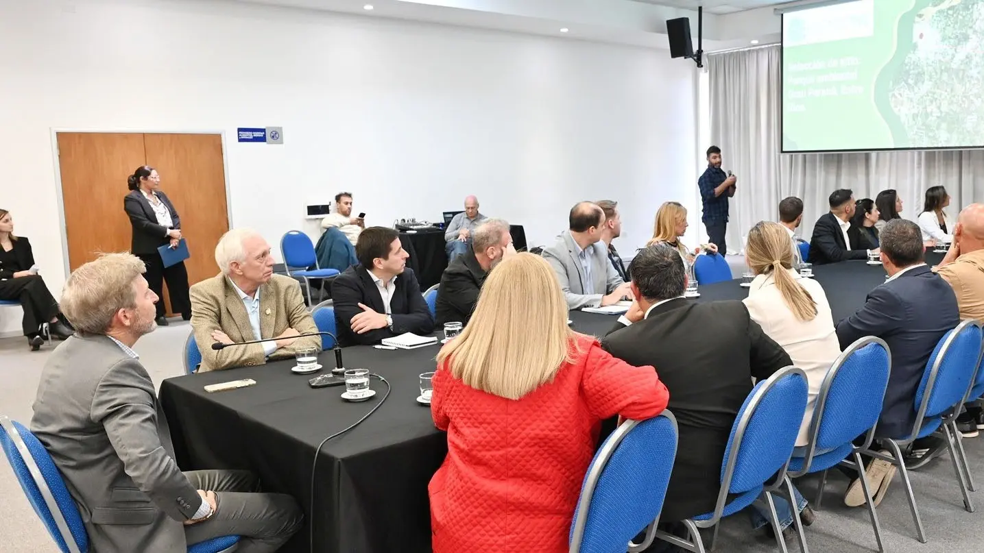 Frigerio abordó con Intendentes del área metropolitana el desarrollo del proyecto del parque ambiental