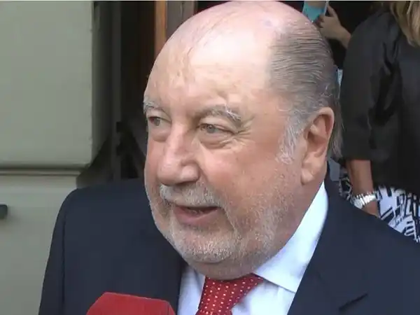 Ante una foto política, Busti respondió con demandas a Bordet