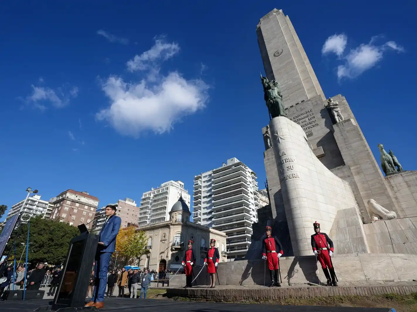Las obras de restauración del Monumento Nacional a la Bandera serán inauguradas el 17 de junio
