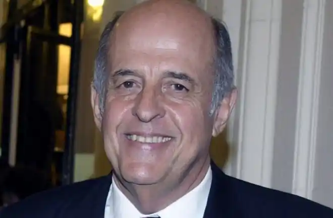 Designan a Carlos D' Alessio como nuevo Escribano General de la Nación