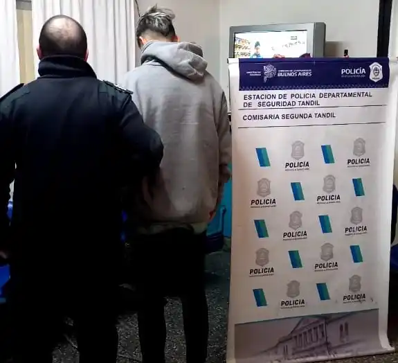 Aprehendieron a otro joven por robar cables