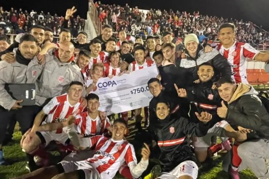 9 de Julio es el tercer semifinalista de la Copa Santa Fe