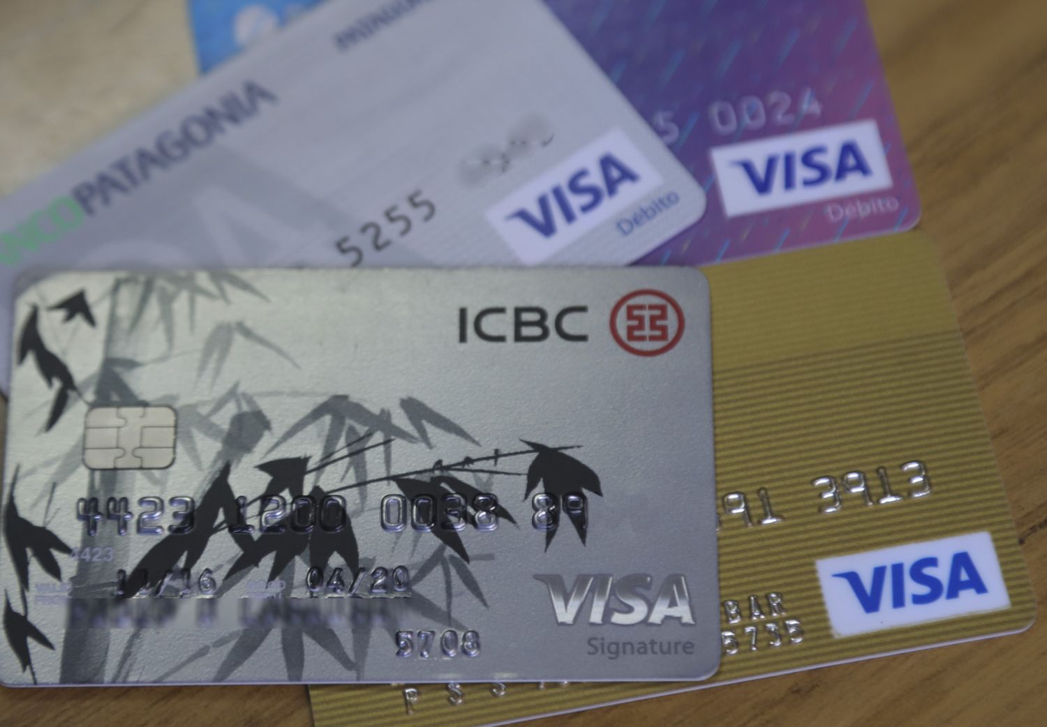 Creció la cantidad de argentinos que no pueden pagar sus tarjetas de crédito