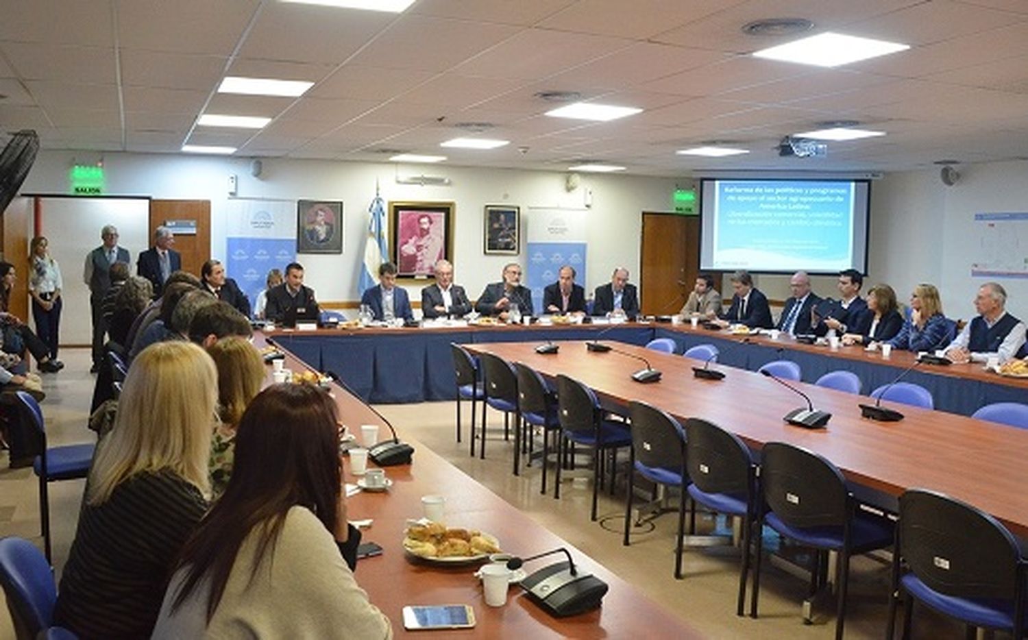 Benedetti propuso debatir sobre riesgos climáticos en el sector agropecuario