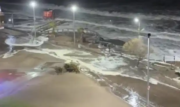 Destrozos en Monte Hermoso. Foto: redes sociales.