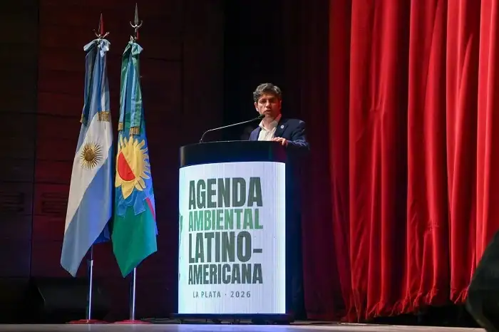 “El cambio climático es una realidad por más que Milei se empeñe en negarlo", dijo Kicillof en encuentro ambiental