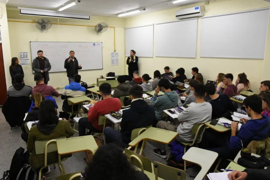 “Mi Primer Empleo Universitario” se presentó en UTN-FRRA