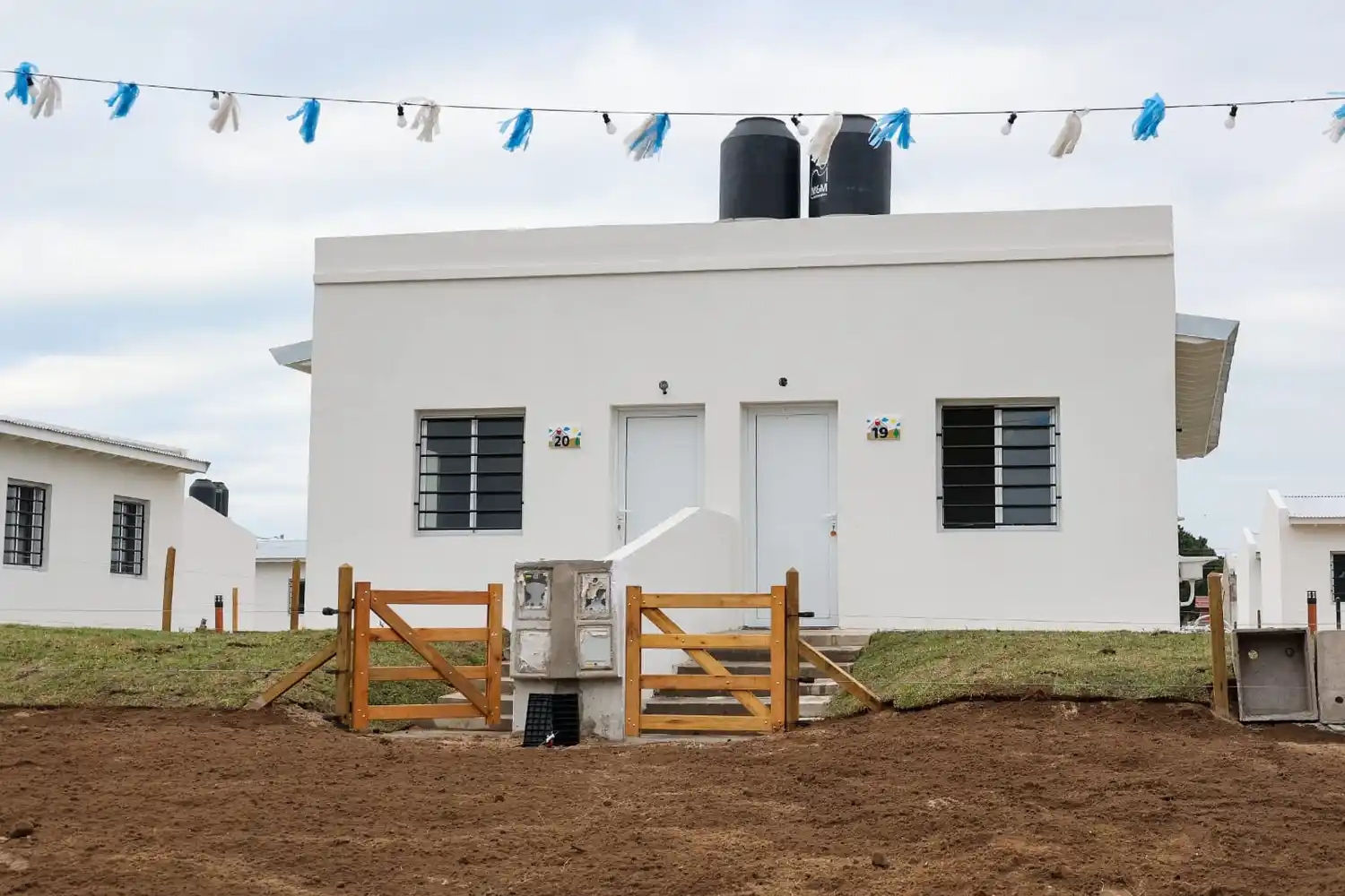 Villa Gesell: se entregaron viviendas y se otorgaron lotes con servicios financiados por el Gobierno Nacional