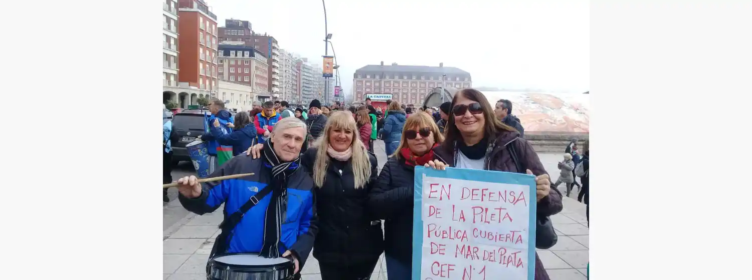 Reclamo por la reapertura de la pileta del CEF N°1