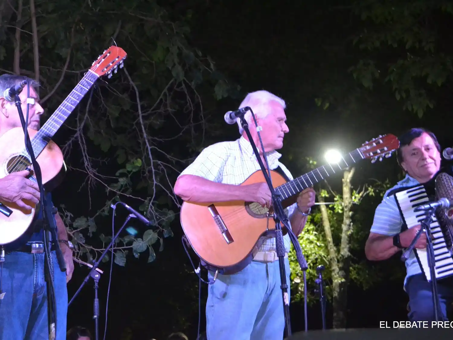 Roberto Escobar: una vida dedicada a la música