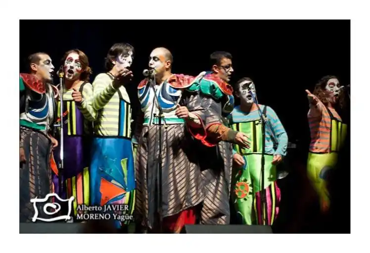 La Murga Lavate y Vamo estrena su "Pueblo Chico"