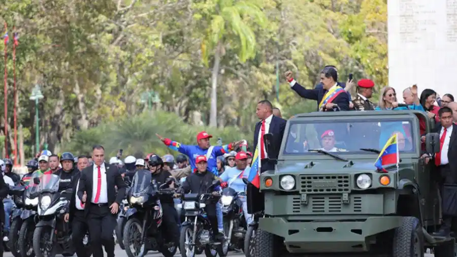 FANB jura LEALTAD A MADURO: “Obedeceremos el mandato popular expresado el pasado 28Jul” (+Video)