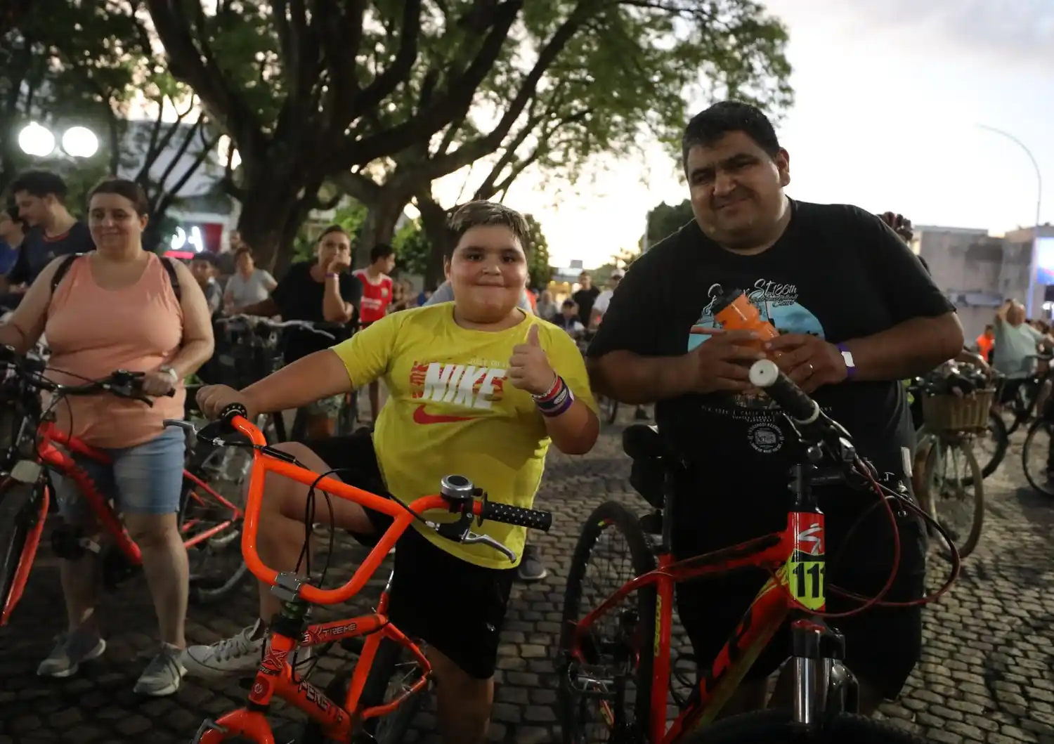 Última edición del año de la Bicicleteada Nocturna