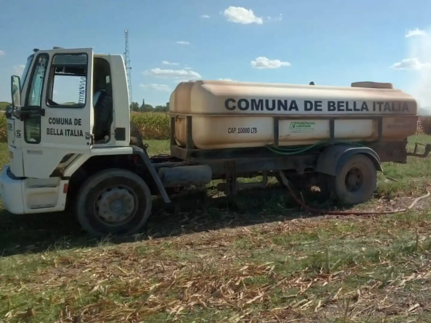 incendio maquina agrícola bella italia - 2