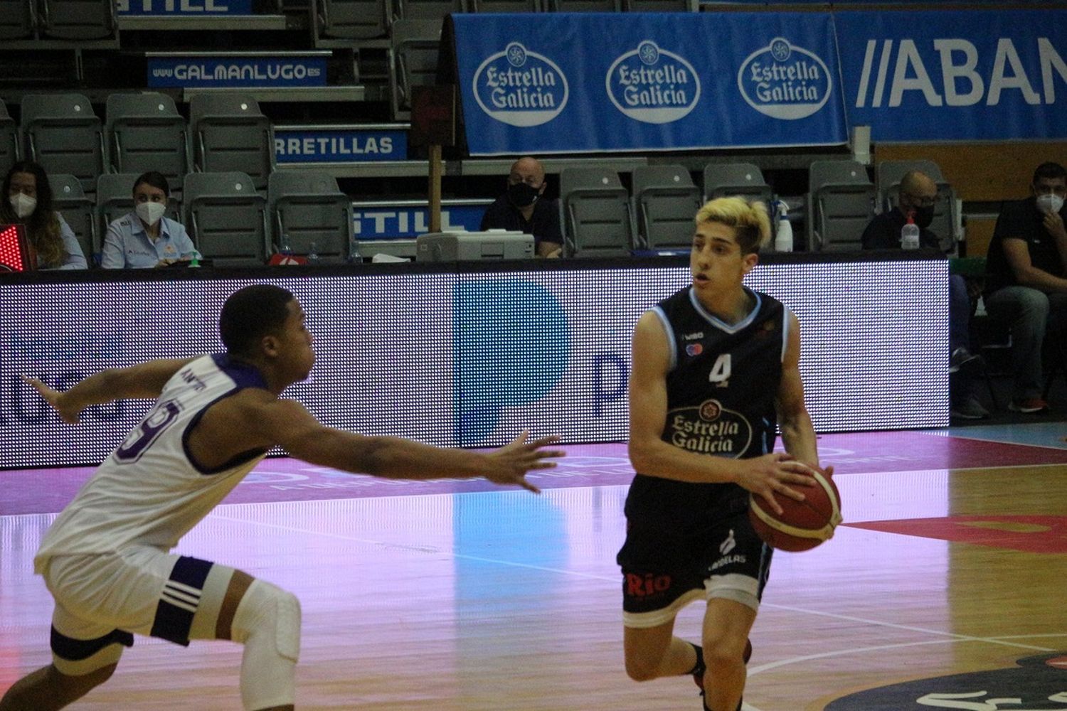 Mateo Díaz debutó con una victoria en el primer amistoso del CB Breogán