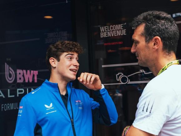 Encuentro en la pista: Scaloni alentó a Colapinto y reveló su piloto favorito de la F1