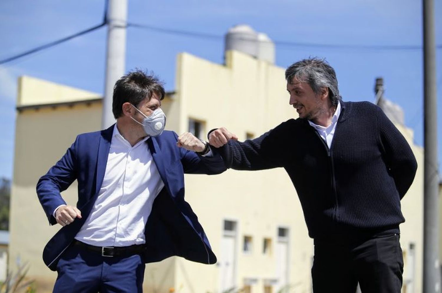 Junto a Máximo Kirchner, Kicillof y la intendenta Fernández entregaron 364 viviendas en el barrio La Perla de Moreno