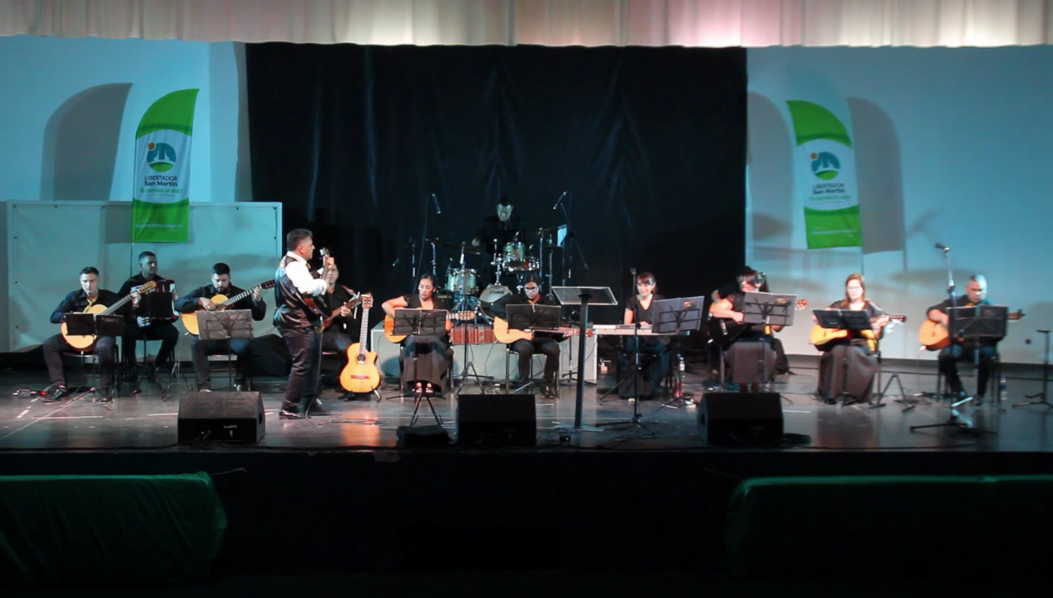 Celebración del 126° Aniversario de Libertador San Martín con la presentación de la orquesta Entre Ríos y Cuerdas