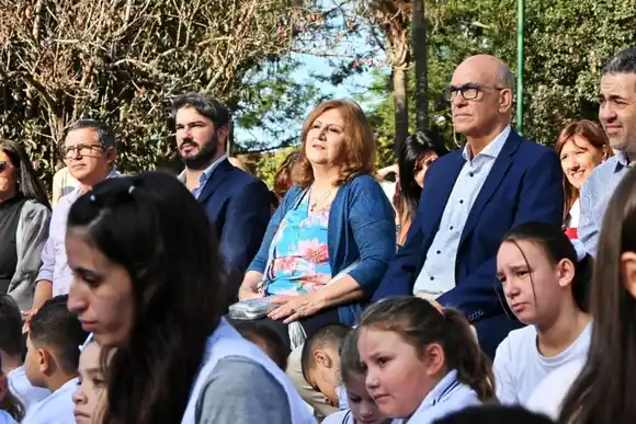 La provincia inauguró el ciclo lectivo 2023 en los niveles inicial, primario y secundario