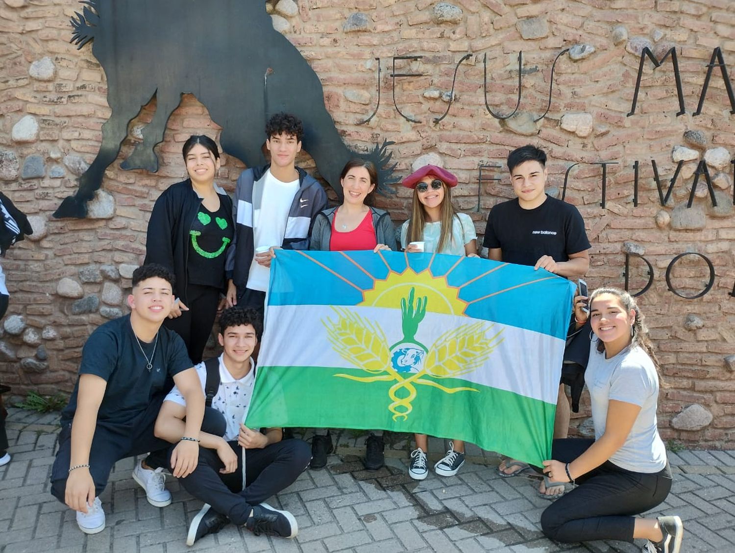 Festival de Jesús María: artistas de Cañada del Ucle presentes en la apertura