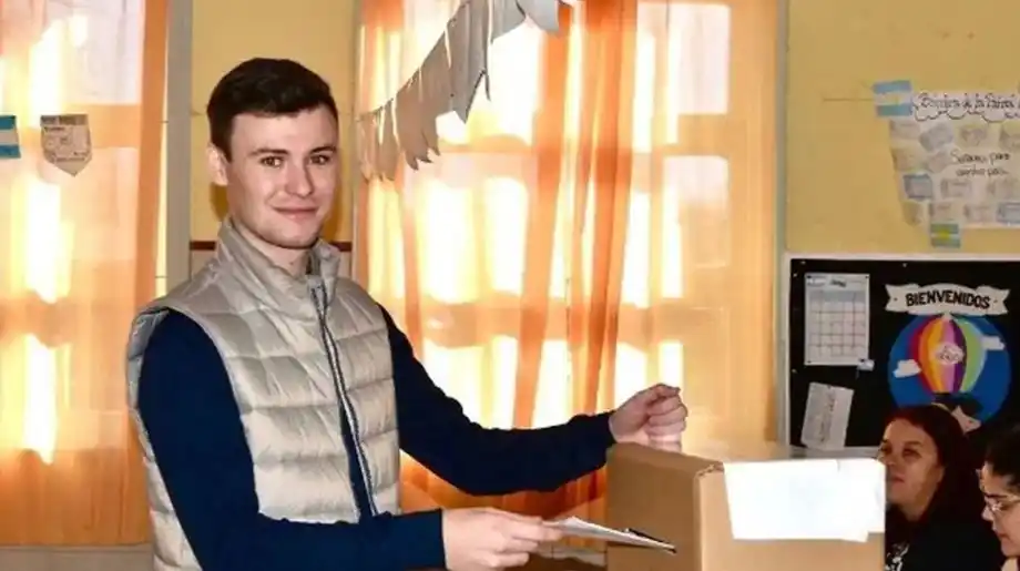 El joven de 24 años que sorprendió en las elecciones y fue elegido intendente de un pueblo de Córdoba