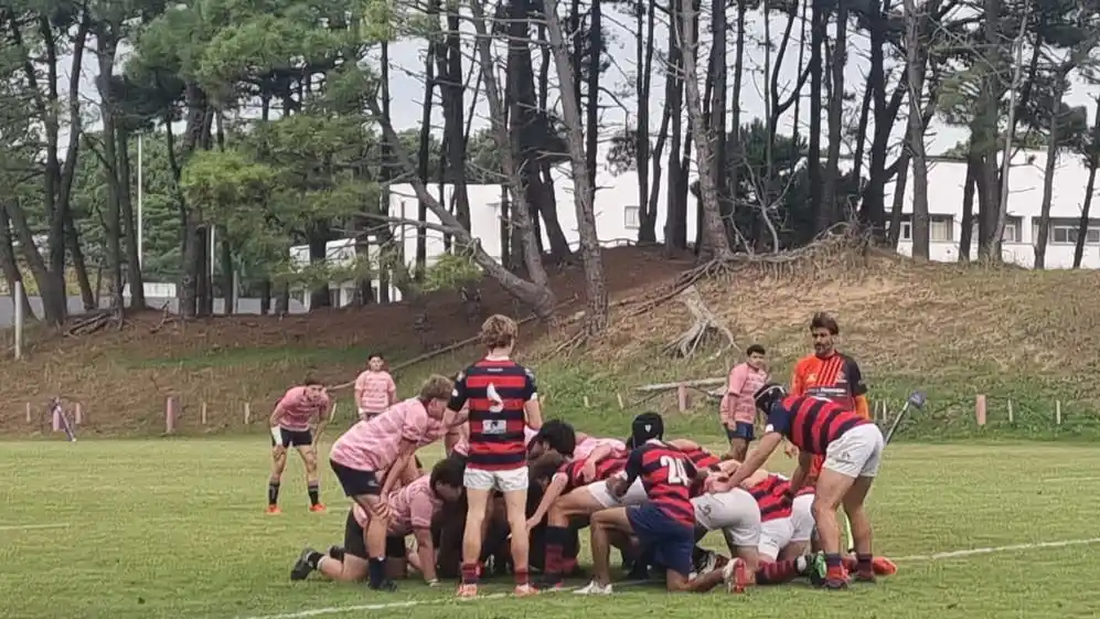 La M17 triunfó en su visita a Camarones de Pinamar