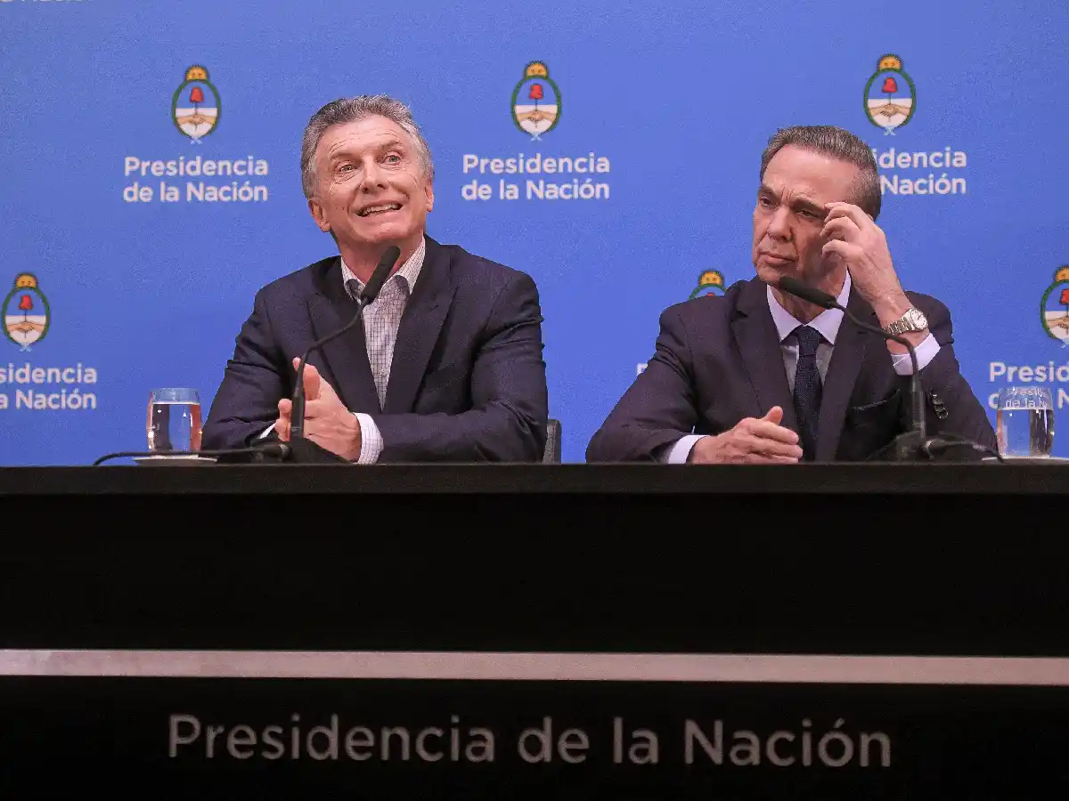 "Que Alberto Fernández no se ponga el traje azul porque falta la elección más importante"